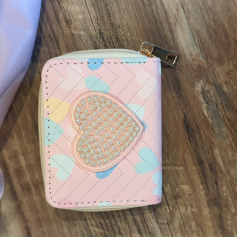 Bluey Across The Body Bag With Bag Charm With Matching Wallet - Picture 5 of 10